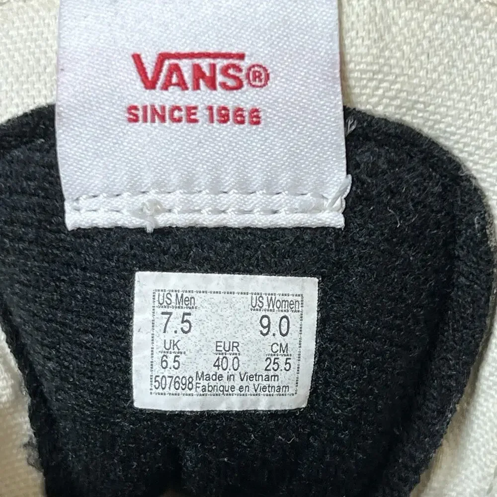 Vans Classic Sk8-Hi Black Canvas Mens Sz 7.5 Skate Shoe Womens 9 Lace Up Sneaker
